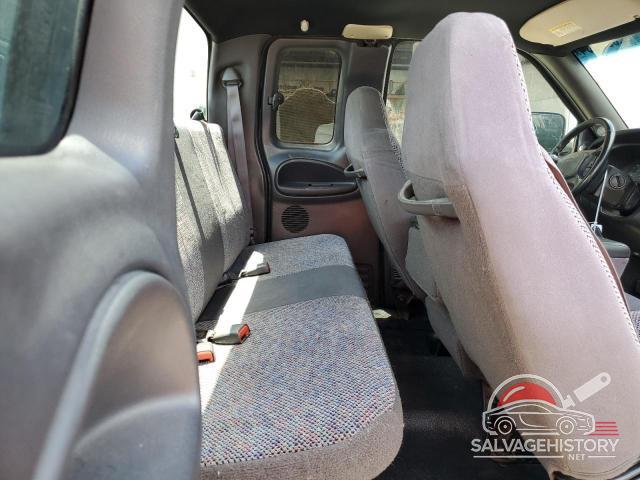 3B7KF23Z12M201211 2002 DODGE All Models photo no. 10