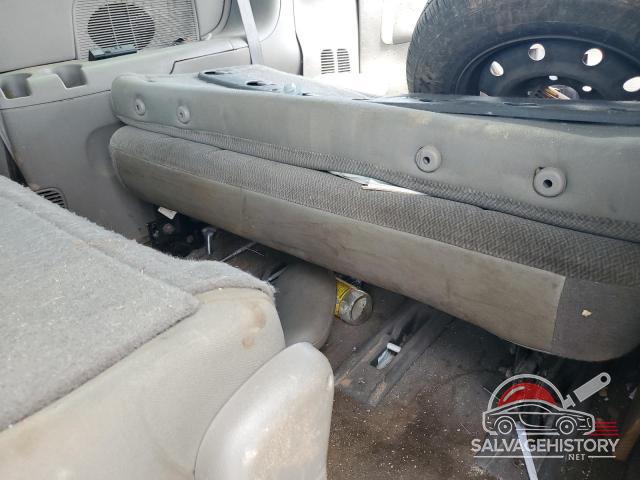 1D4GP24R04B582421 2004 DODGE CARAVAN photo no. 13