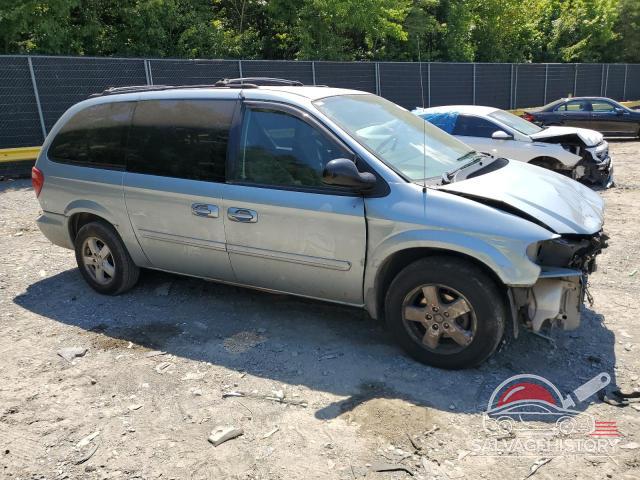 2D4GP44LX5R528974 2005 DODGE CARAVAN photo no. 4