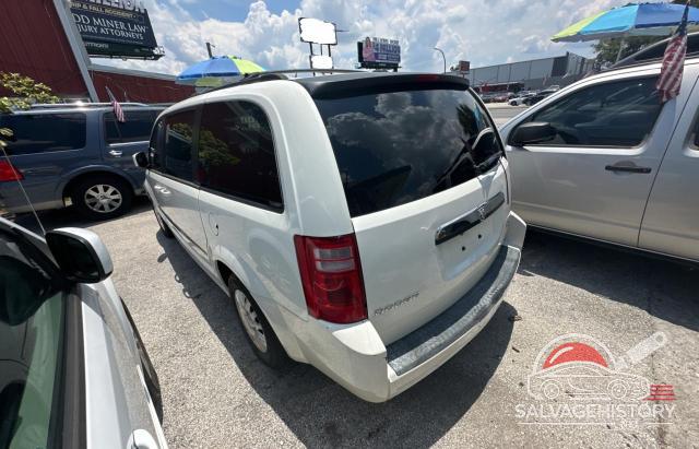2D4RN5D1XAR434722 2010 DODGE CARAVAN photo no. 3