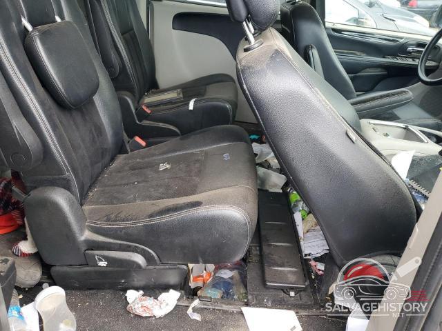 2C4RDGCG7HR600321 2017 DODGE CARAVAN photo no. 11