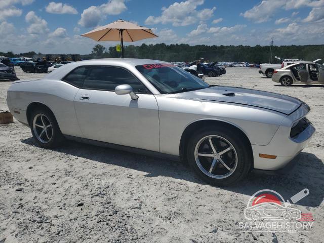 2B3CJ4DV7AH131271 2010 DODGE CHALLENGER photo no. 4