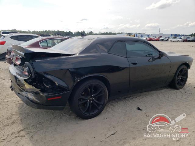 2C3CDZAG5HH598129 2017 DODGE CHALLENGER photo no. 3