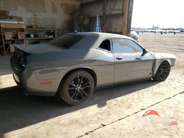 2C3CDZBT5HH542977 2017 DODGE CHALLENGER photo no. 3