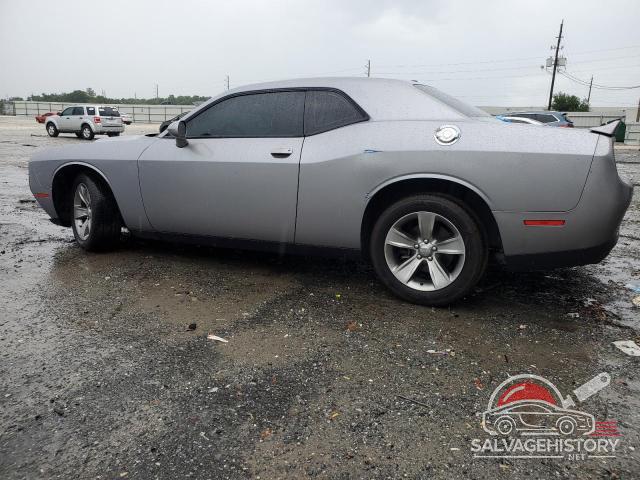 2C3CDZAG7JH123734 2018 DODGE CHALLENGER photo no. 2