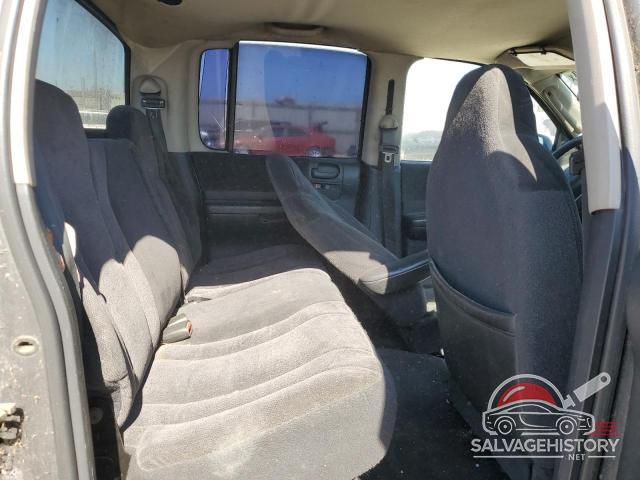 1D7HL38K54S504643 2004 DODGE DAKOTA photo no. 10