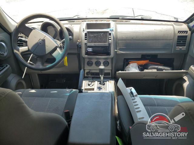 1D8GU28K28W181729 2008 DODGE NITRO photo no. 8