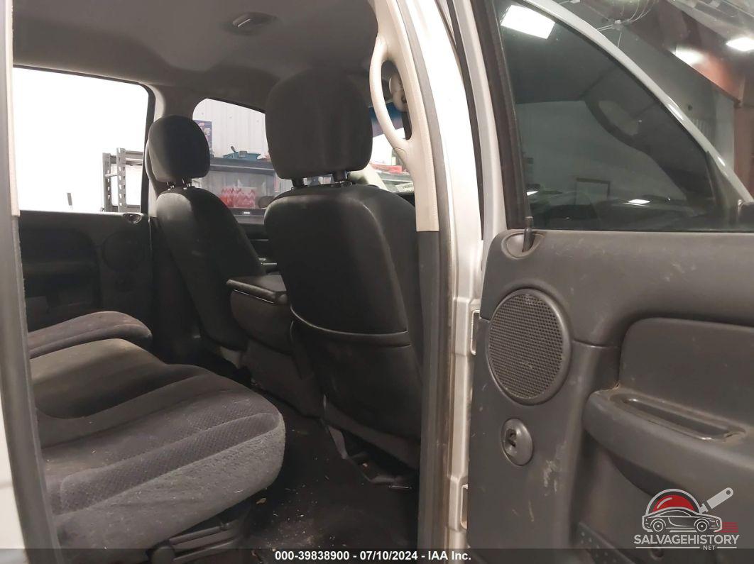 3D7KU28CX4G246746 2004 DODGE RAM 2500 photo no. 8