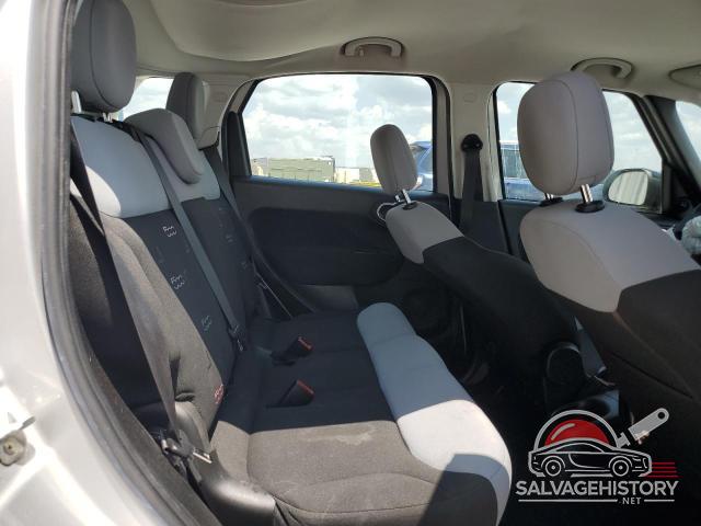 ZFBCFAAHXGZ038270 2016 FIAT 500 photo no. 10