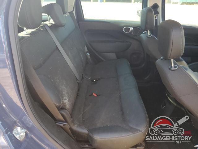 ZFBCFAAH7JZ041117 2018 FIAT 500 photo no. 10