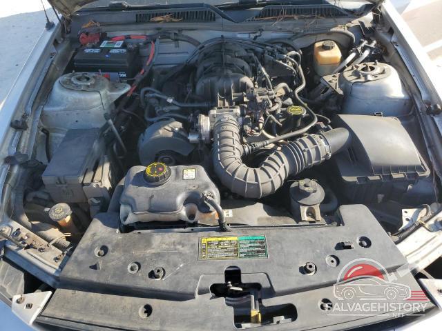 1ZVFT80N355138232 2005 FORD ALL Models photo no. 11