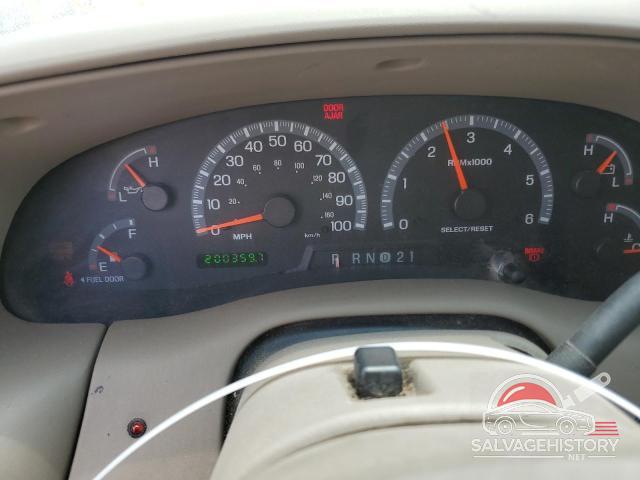 1FTRX17W23NA67547 2003 FORD All Models photo no. 9