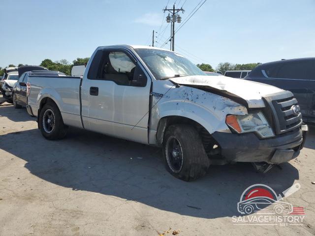 1FTMF1CWXAFC81891 2010 FORD All Models photo no. 4