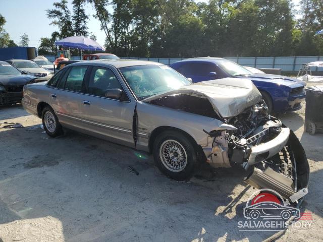 2FALP74W7SX139343 1995 FORD CROWN VIC photo no. 4