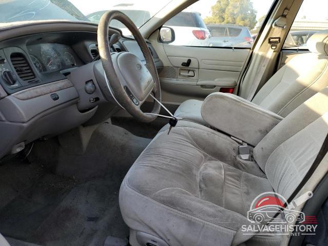 2FAFP74W0WX172591 1998 FORD CROWN VIC photo no. 7