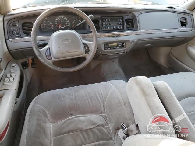 2FAFP74W0WX172591 1998 FORD CROWN VIC photo no. 8