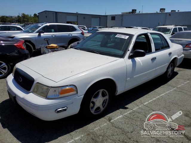 2FAFP71W41X177855 2001 FORD CROWN VIC photo no. 4
