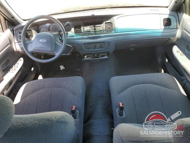 2FAFP71W41X177855 2001 FORD CROWN VIC photo no. 8
