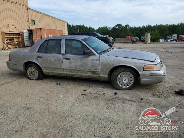 2FAFP71W53X128859 2003 FORD CROWN VIC photo no. 4