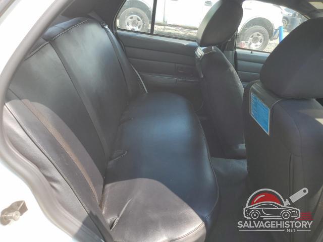 2FABP7BV7BX124105 2011 FORD CROWN VIC photo no. 10