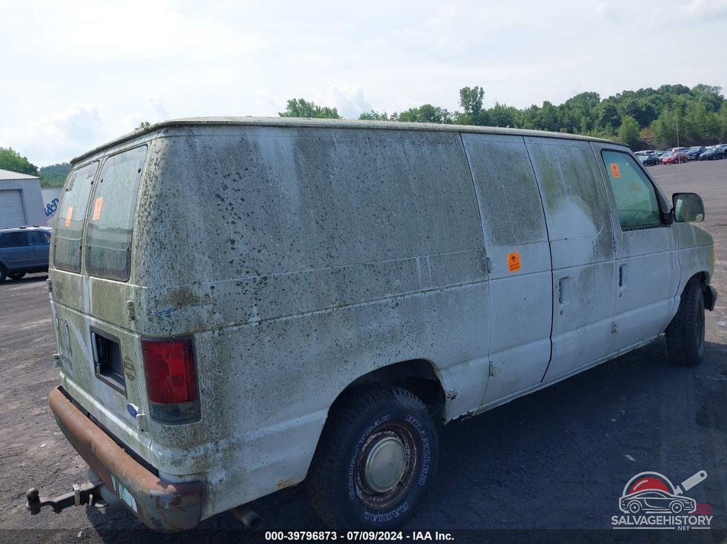 1FTEE1427VHA32378 1997 FORD E-150 photo no. 4