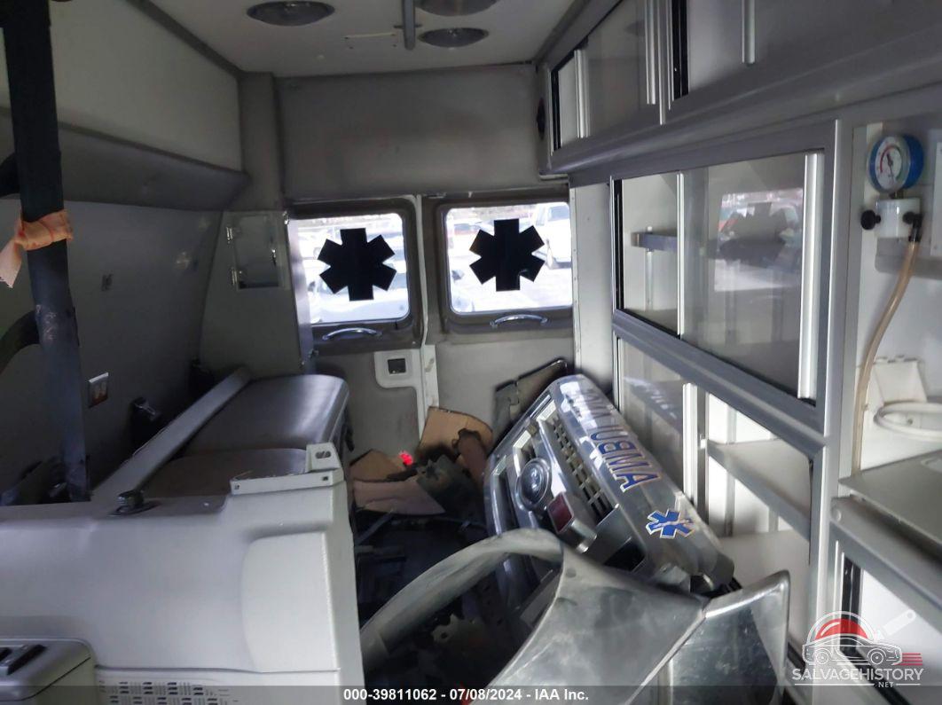 1FDSS3ESXADA71968 2010 FORD E-350 SUPER DUTY photo no. 8