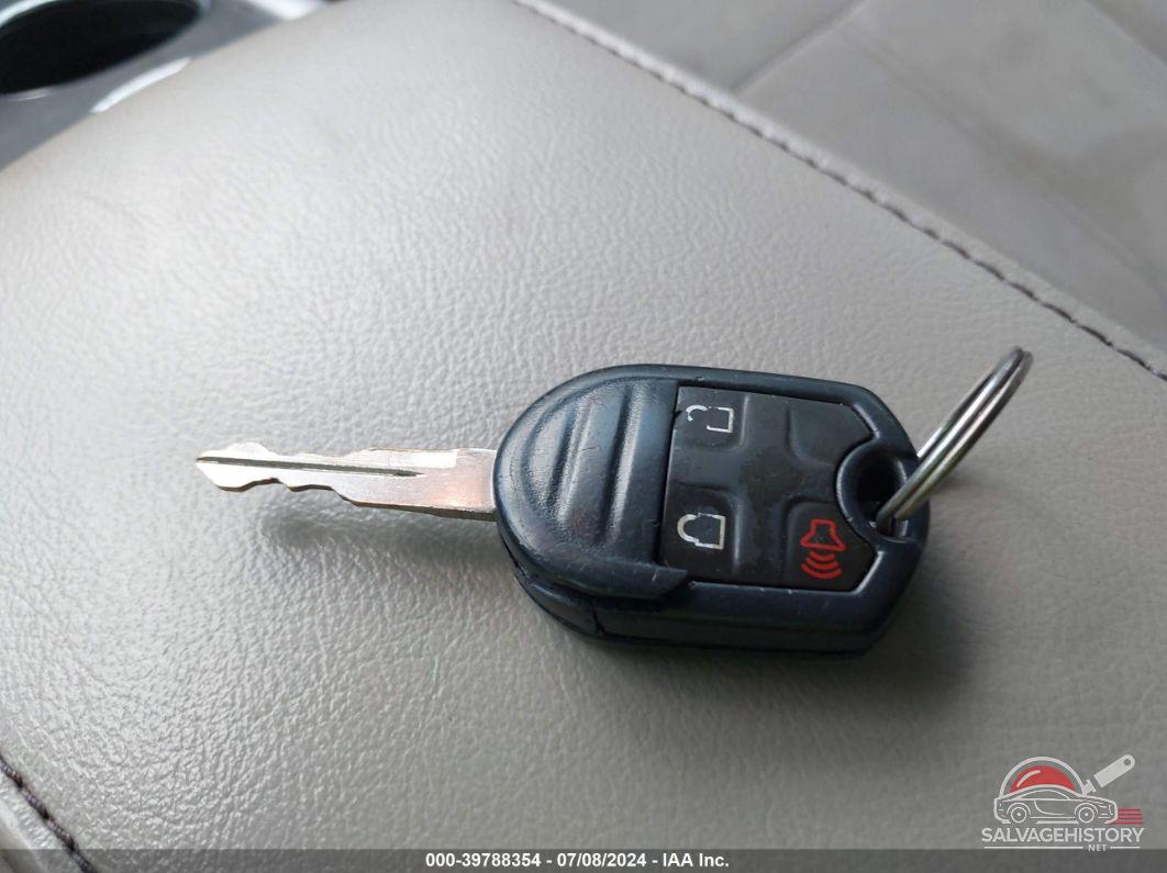 2FMDK3GC0DBE36571 2013 FORD EDGE photo no. 11