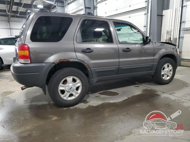 1FMYU93163KA25439 2003 FORD ESCAPE photo no. 3