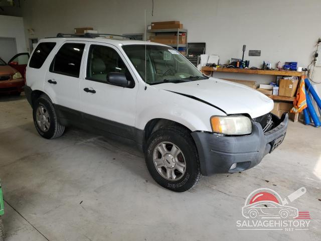 1FMYU93173KC54194 2003 FORD ESCAPE photo no. 4