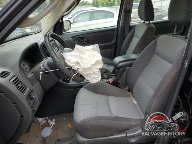 1FMYU02Z55DA22266 2005 FORD ESCAPE photo no. 7