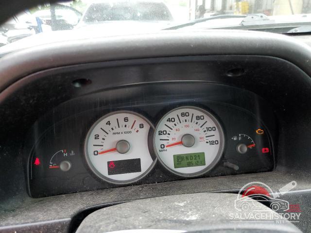 1FMYU02Z55DA22266 2005 FORD ESCAPE photo no. 9