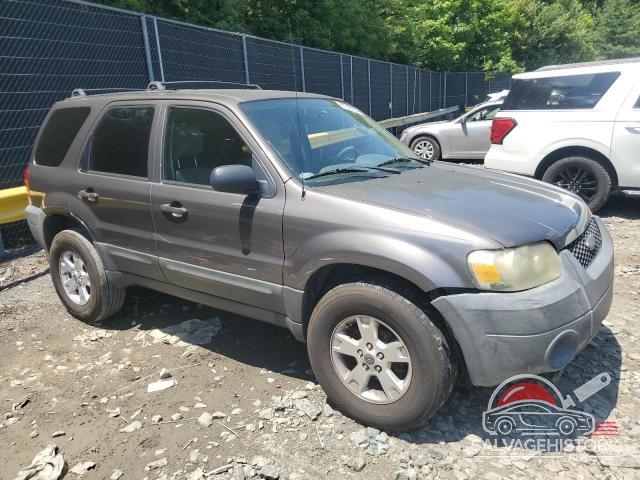 1FMYU03175KB51999 2005 FORD ESCAPE photo no. 4