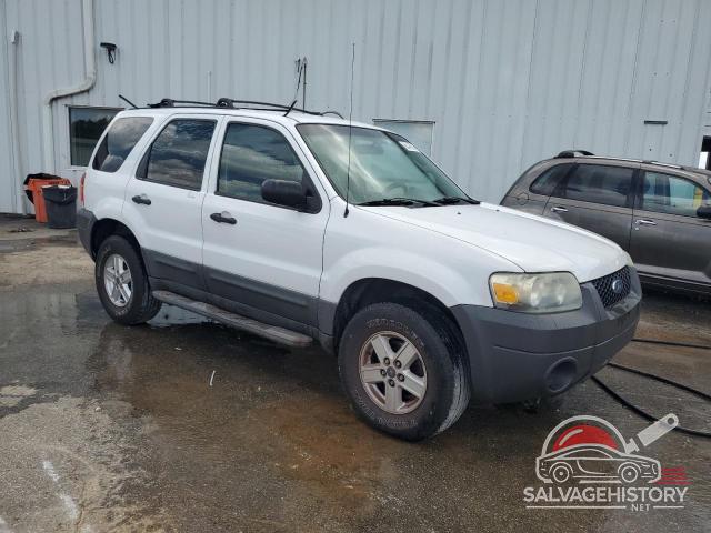 1FMYU92ZX6KA03469 2006 FORD ESCAPE photo no. 4