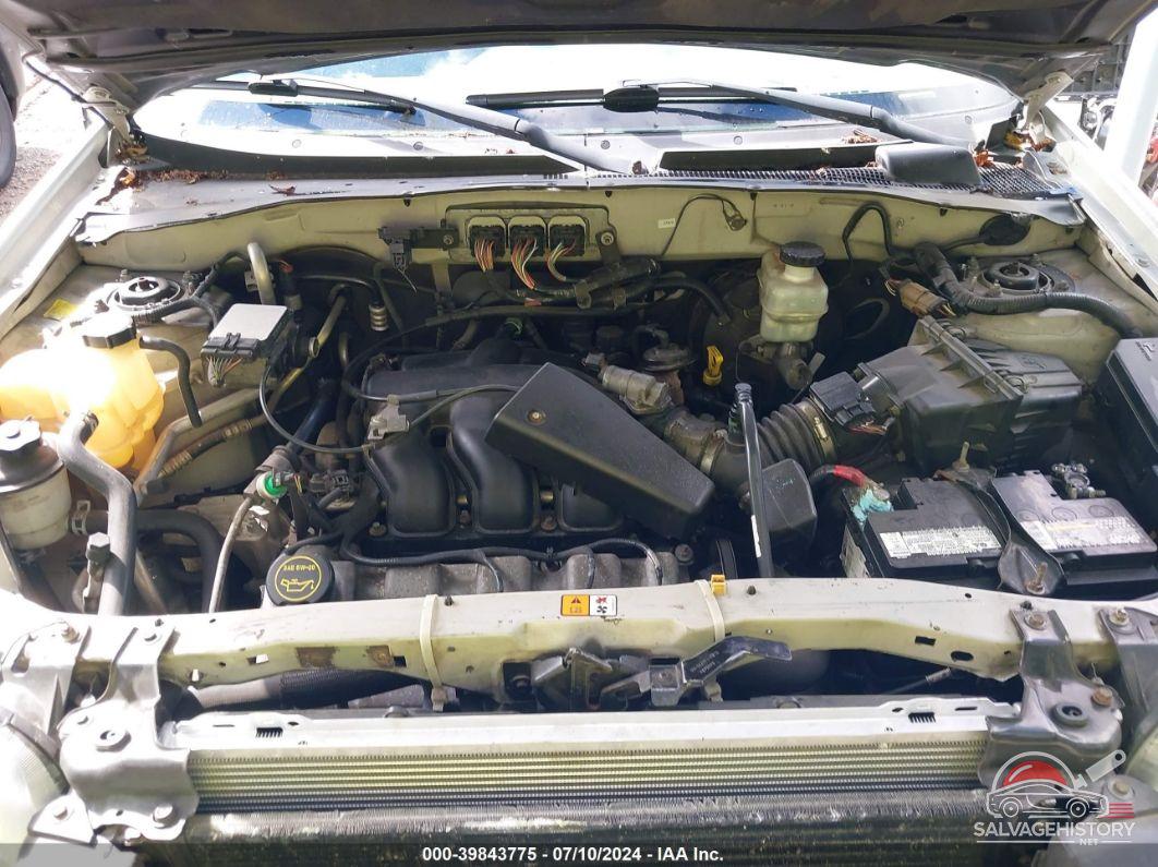 1FMYU93106KB79634 2006 FORD ESCAPE photo no. 10