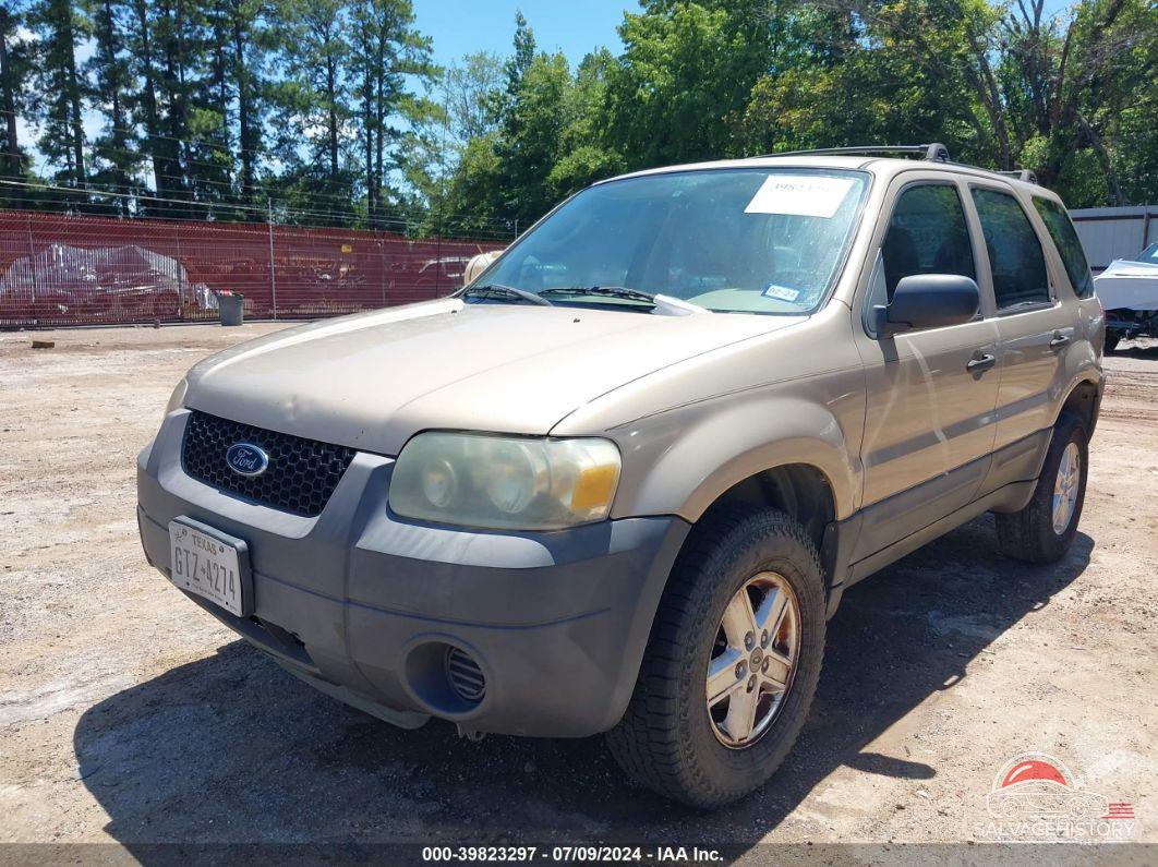 1FMYU02Z37KA35175 2007 FORD ESCAPE photo no. 2