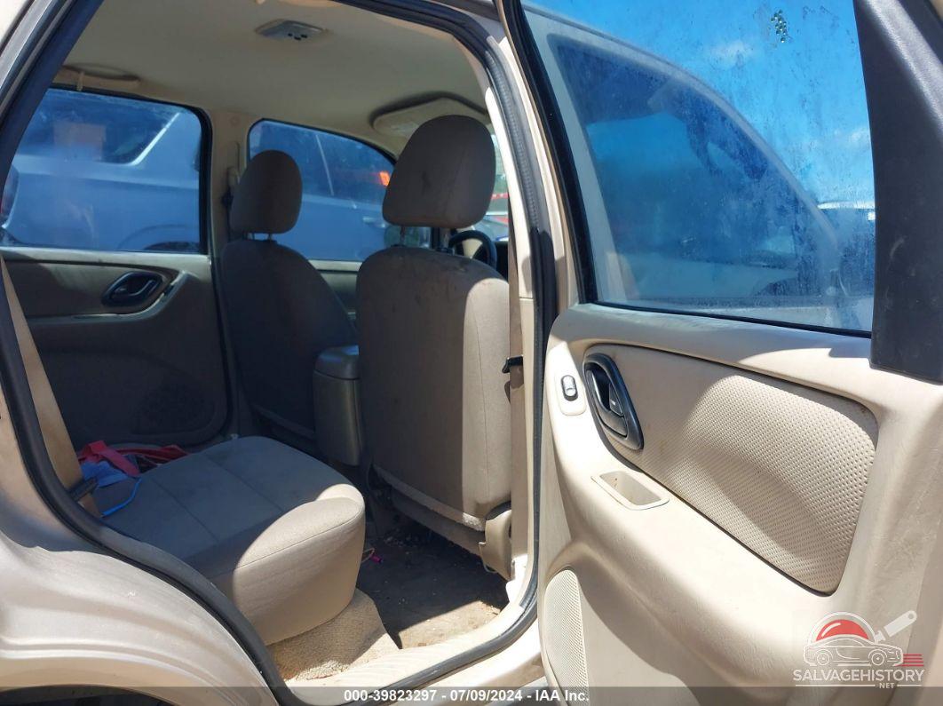 1FMYU02Z37KA35175 2007 FORD ESCAPE photo no. 8