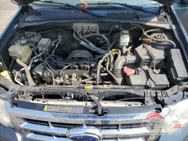 1FMCU02Z28KC45441 2008 FORD ESCAPE photo no. 12