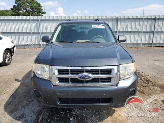 1FMCU02Z28KC45441 2008 FORD ESCAPE photo no. 5