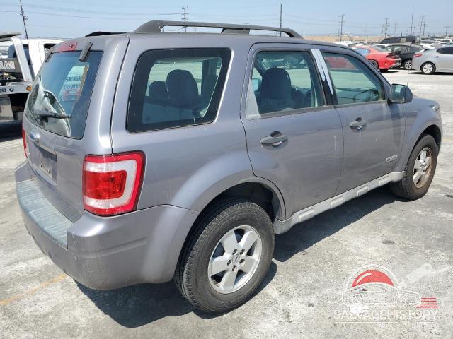 1FMCU02Z38KA03127 2008 FORD ESCAPE photo no. 3