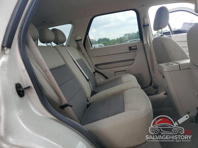 1FMCU03118KA28410 2008 FORD ESCAPE photo no. 11