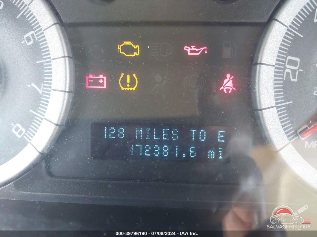 1FMCU03118KB77304 2008 FORD ESCAPE photo no. 7