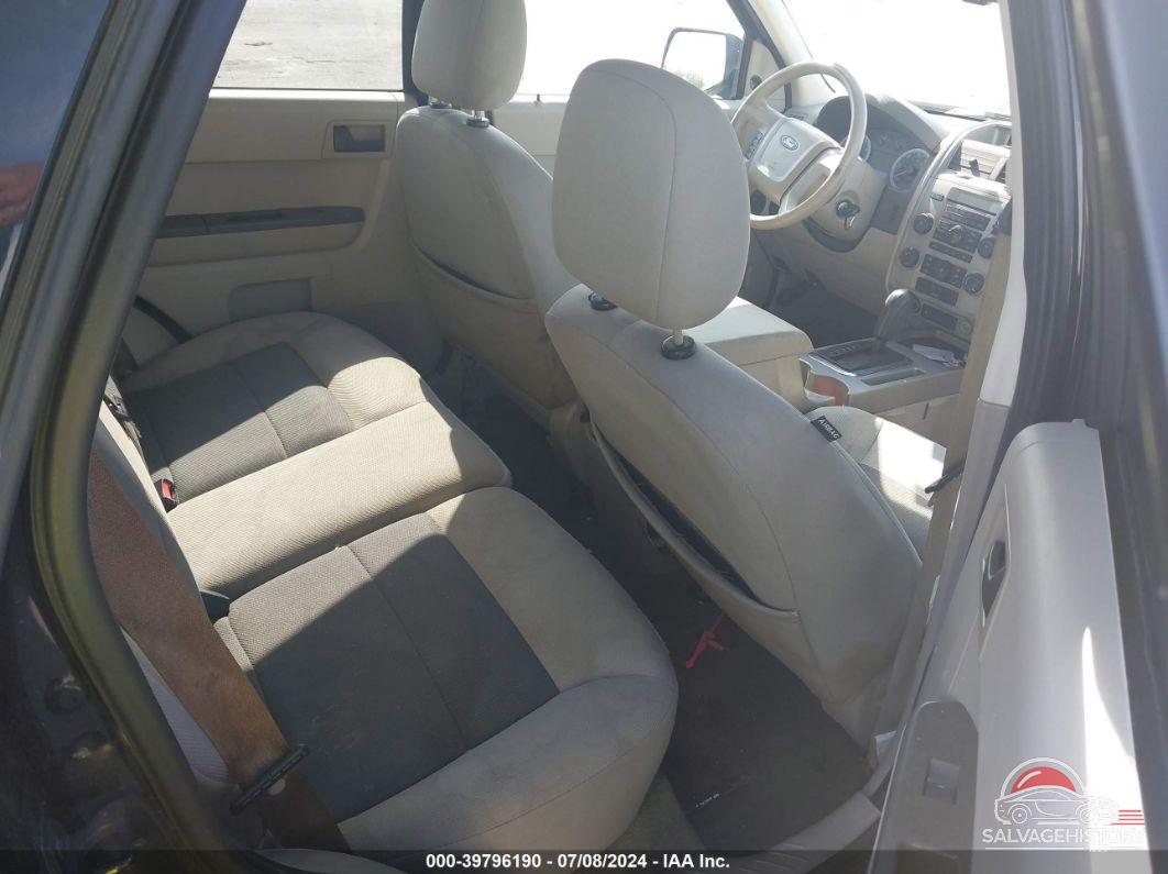 1FMCU03118KB77304 2008 FORD ESCAPE photo no. 8