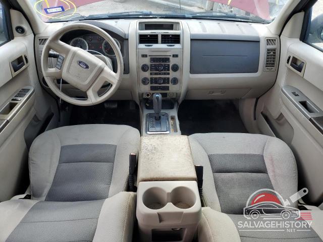 1FMCU03118KC23648 2008 FORD ESCAPE photo no. 8