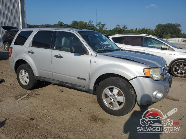 1FMCU03128KB98498 2008 FORD ESCAPE photo no. 4