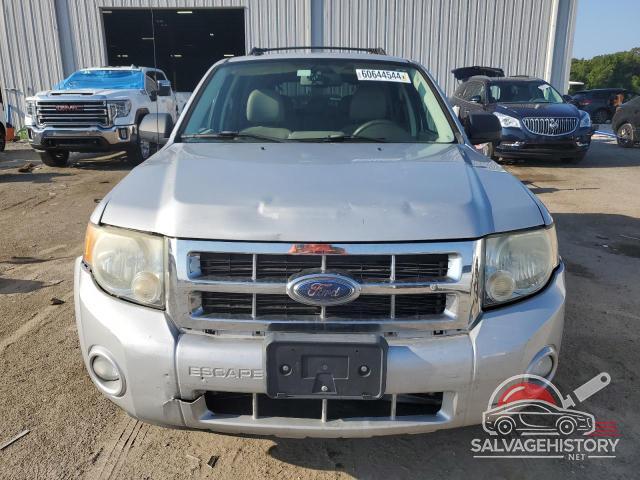1FMCU03128KB98498 2008 FORD ESCAPE photo no. 5