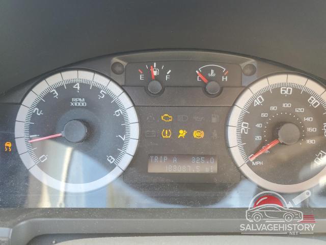 1FMCU03128KB98498 2008 FORD ESCAPE photo no. 9
