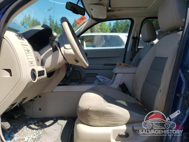 1FMCU03128KD85983 2008 FORD ESCAPE photo no. 7