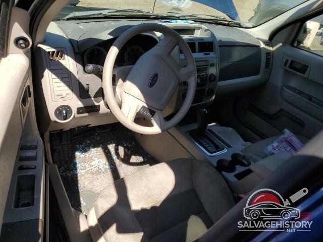 1FMCU03128KD85983 2008 FORD ESCAPE photo no. 8