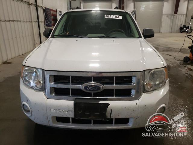 1FMCU03148KA92442 2008 FORD ESCAPE photo no. 5