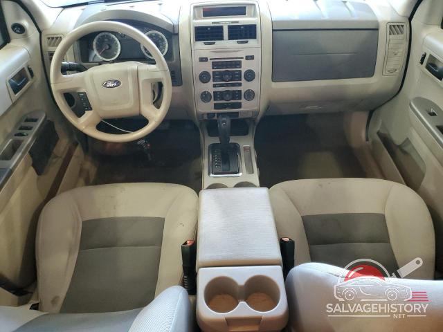 1FMCU93138KC98033 2008 FORD ESCAPE photo no. 8